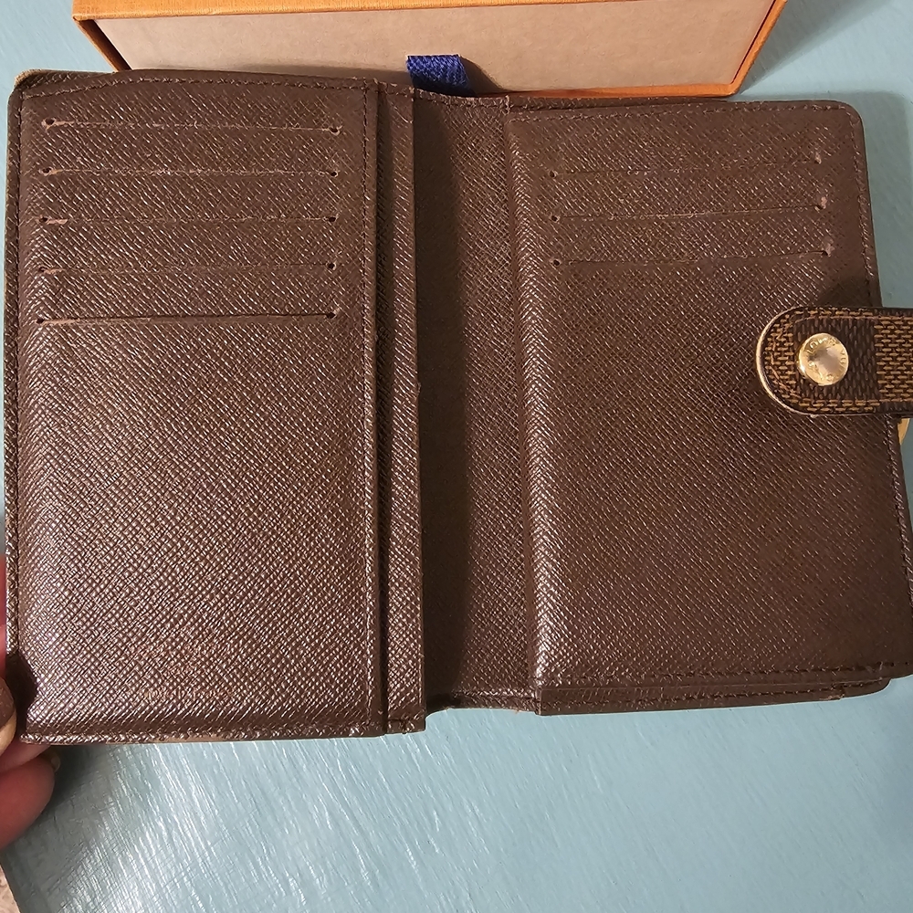 Louis Vuitton Portefeuille Viennois Wallet - Picture 4 of 15